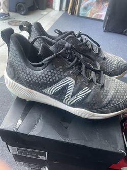 New Balance Baseball Cleats