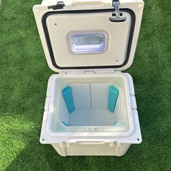 Lit Cooler 22 Quart 