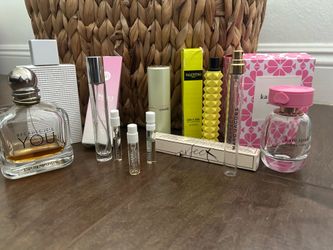 Empty perfume bottles - Assortment