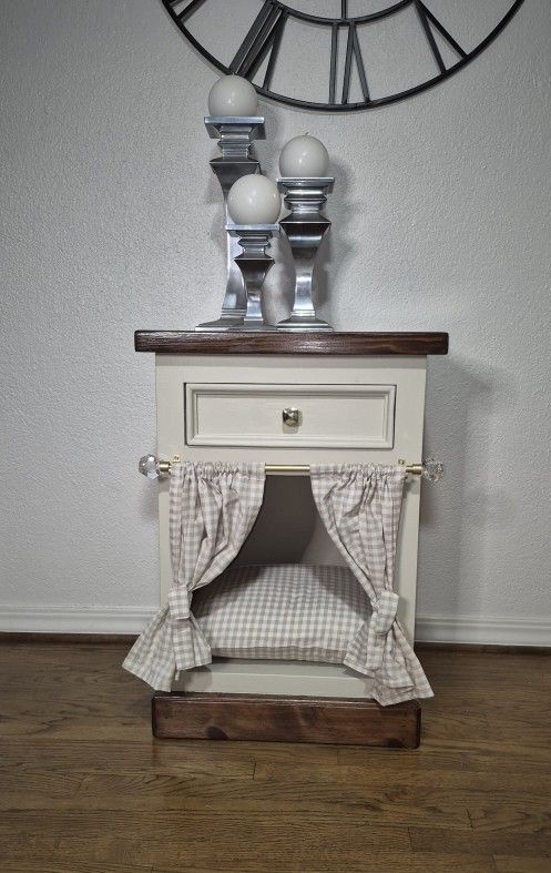 $150 Nightstand/Pet Bed