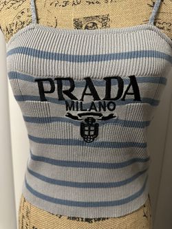 Top Women’s Size Small 