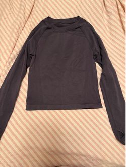 long sleeve athletic top