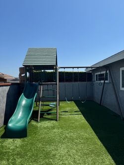 Lifetime A-frame place said earth tone like new $1100 retail 1763 Backyard Upgrade! Lifetime A-frame Playset -Earthtone Like New -$1,100 (Retail $1,76