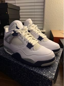 Size 10.5 Jordan Retro 4 Navy w/ Original Box - Lightly Worn