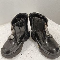 Toddler Girl  Boots Size 6
