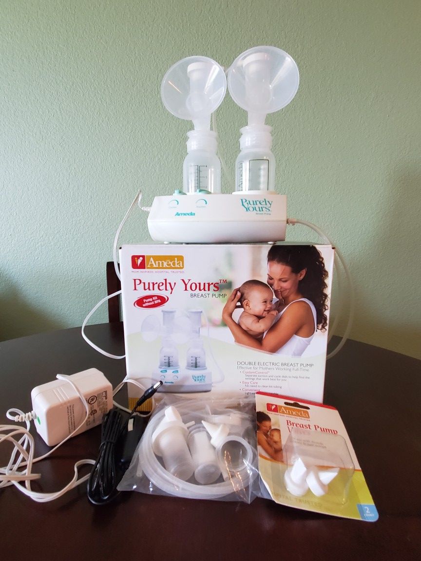 Breast pump, excellent condition!