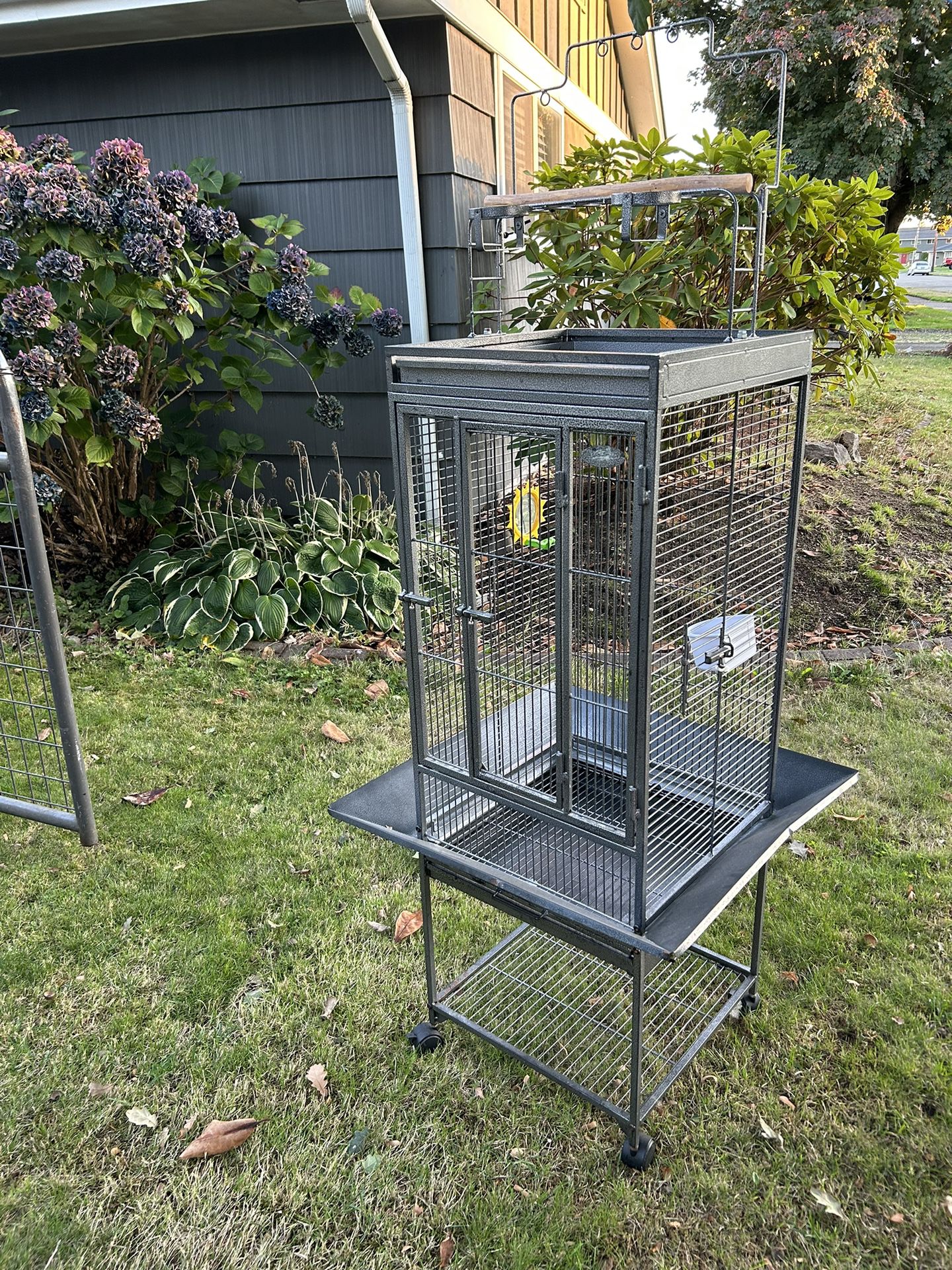 Bird cage Greta Condition 