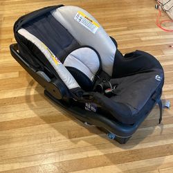 BABY TREND Black and Gray Baby infant  Car Seat And Base