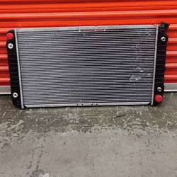 Cadillac deville 30-inch aluminum radiator 1985_1895