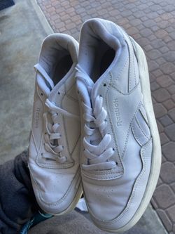 REEBOK WHITE SNEAKERS
