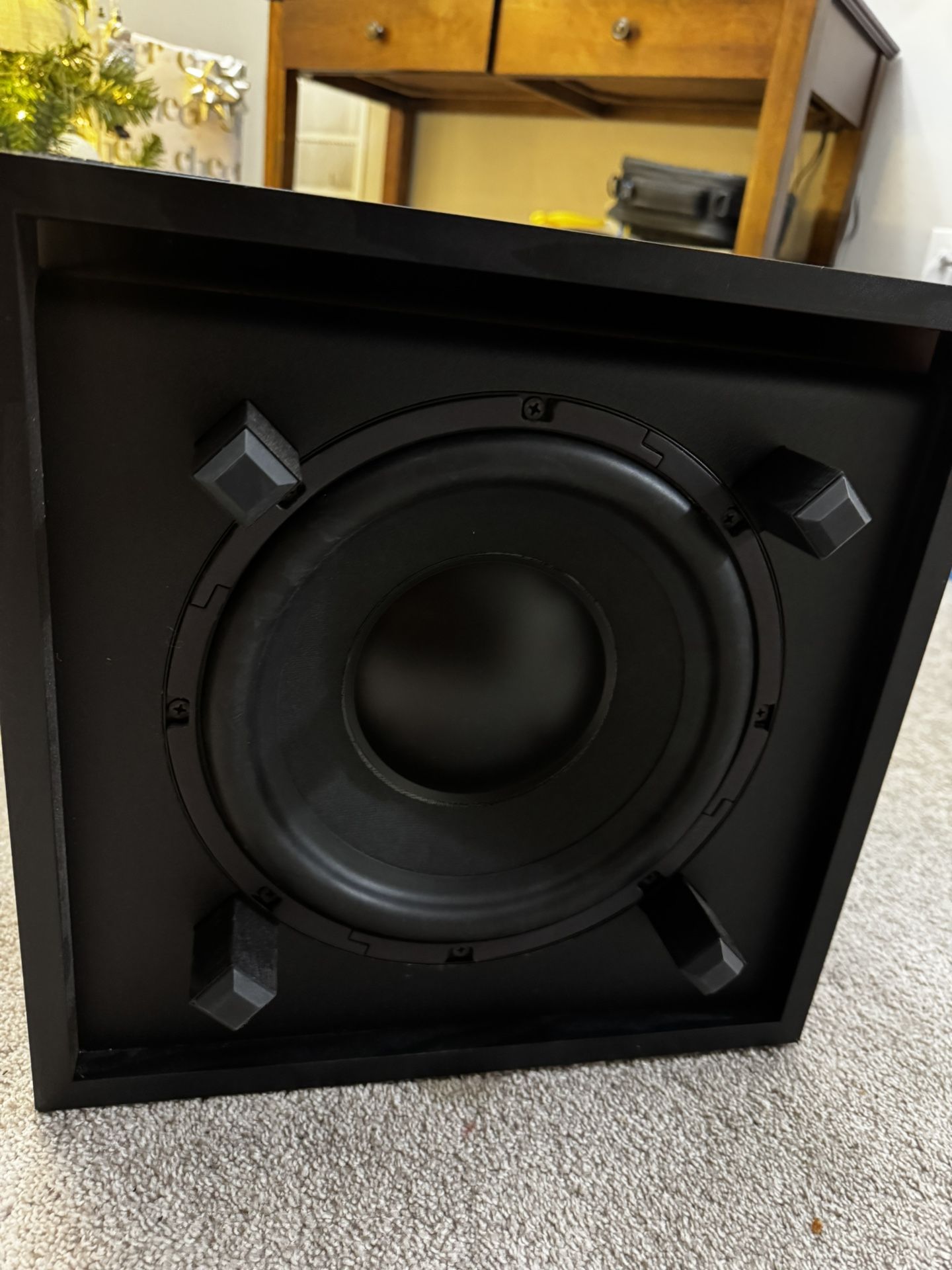 Klipsch Cinema 600 3.1 Sound Bar System with Wireless Pre-Paired 10" Subwoofer - Black