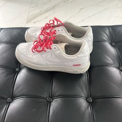 Nike Air Force 1 Low Supreme White 