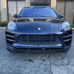 2015 Porsche Macan Turbo 