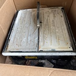 Tile Saw