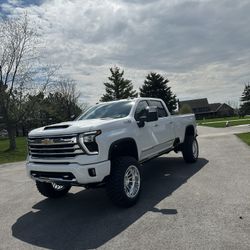 2024 Chevy 3500HD High Country 