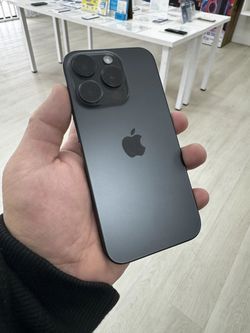 iPhone 15 Pro 6.1" (Unlocked) 128GB Fair Black Titanium