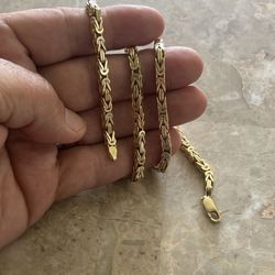 Byzantine Solid 14kt Gold Necklace 