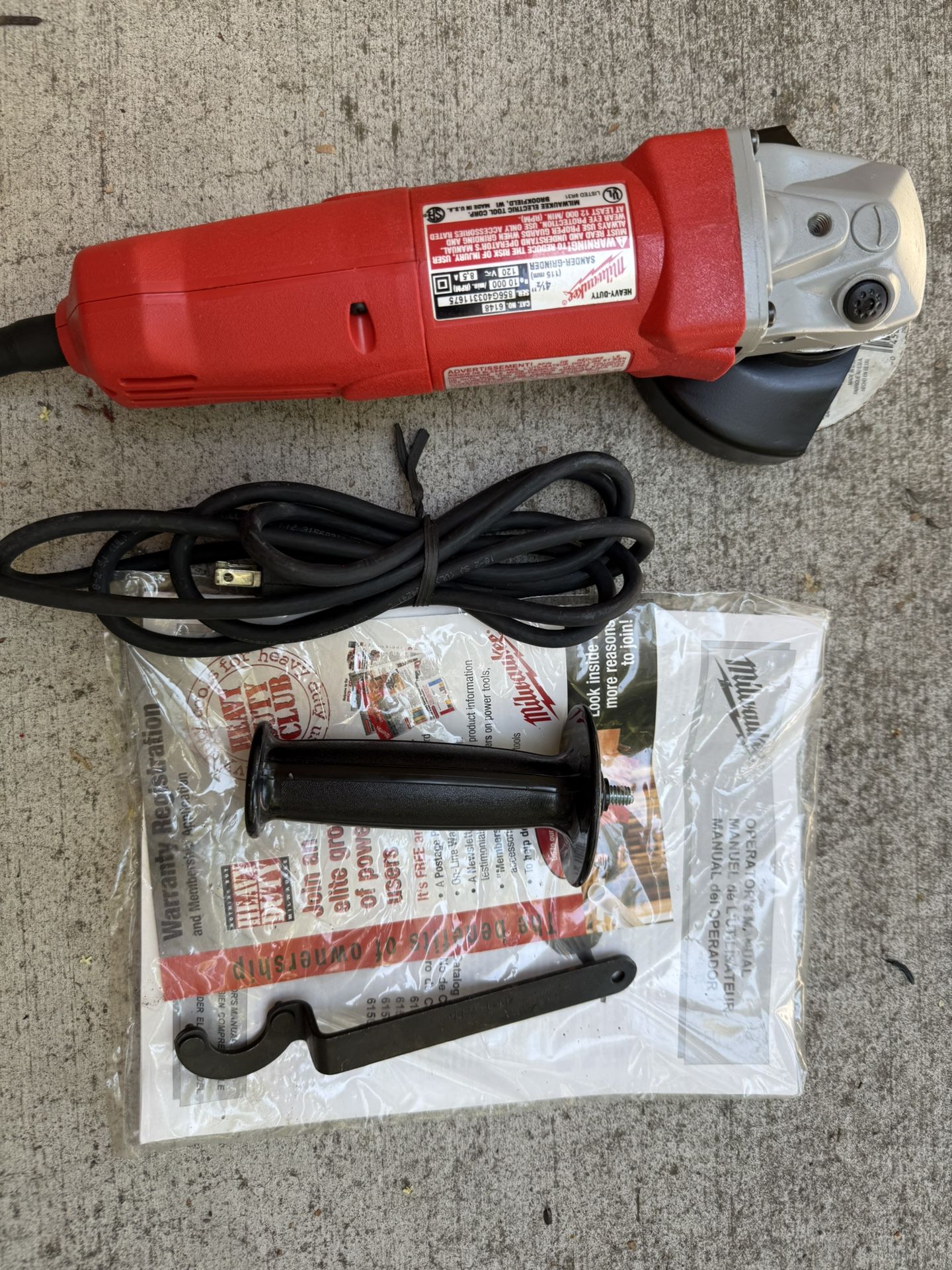 Milwaukee 4 1/2” Sander-Grinder