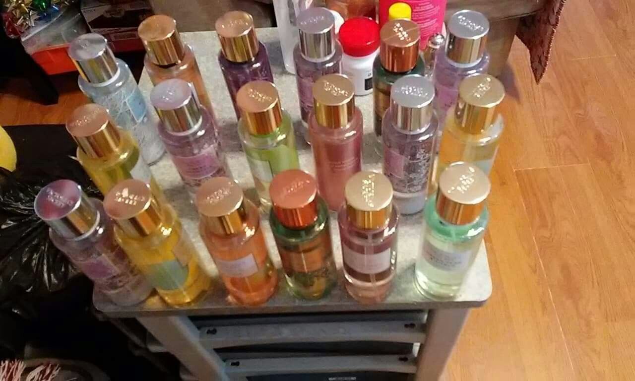 Cremas. Y. Perfumes.