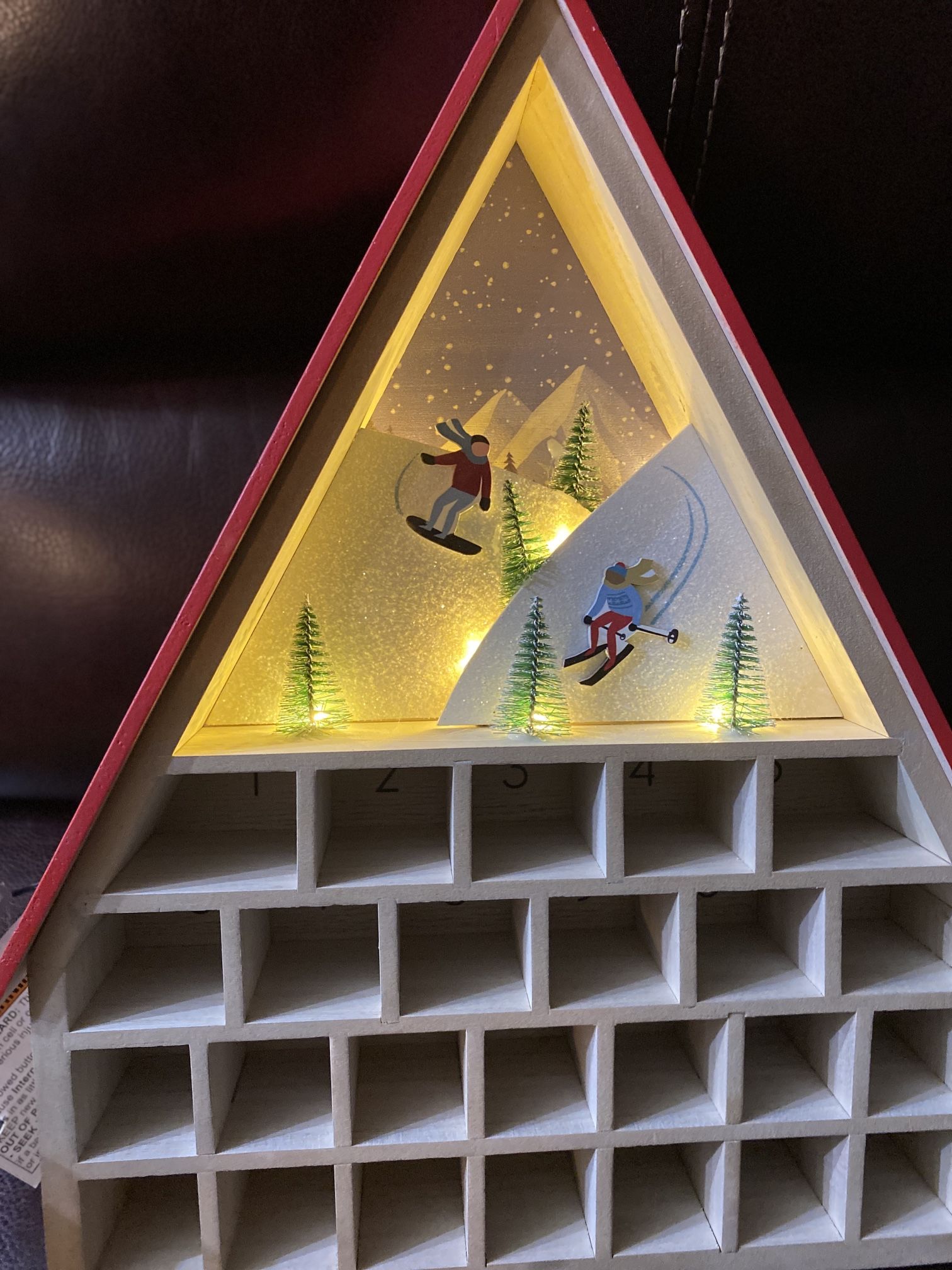 Christmas Advent Shelf With Skiers New