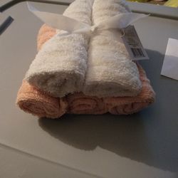 #NEW 5 WASHCLOTHS 