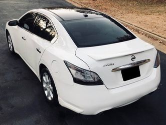 White Diamond 2011 Nissan Maxima FWDWheels