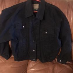 Men’s Large Black Denim Jacket   New 