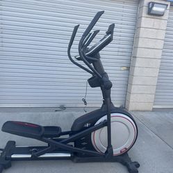 NordicTrack E 7.0 Elliptical