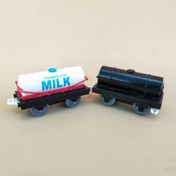 Thomas & Friends Tanker Set - 2009 Hit Toys - Tidmouth Milk Tanker & Black Tanker • Thomas & Friends Original Tankers, Made by Hit Toy Company, Trains
