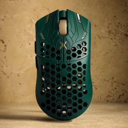 Finalmouse Ultralight ULX Tarik (MEDIUM) 