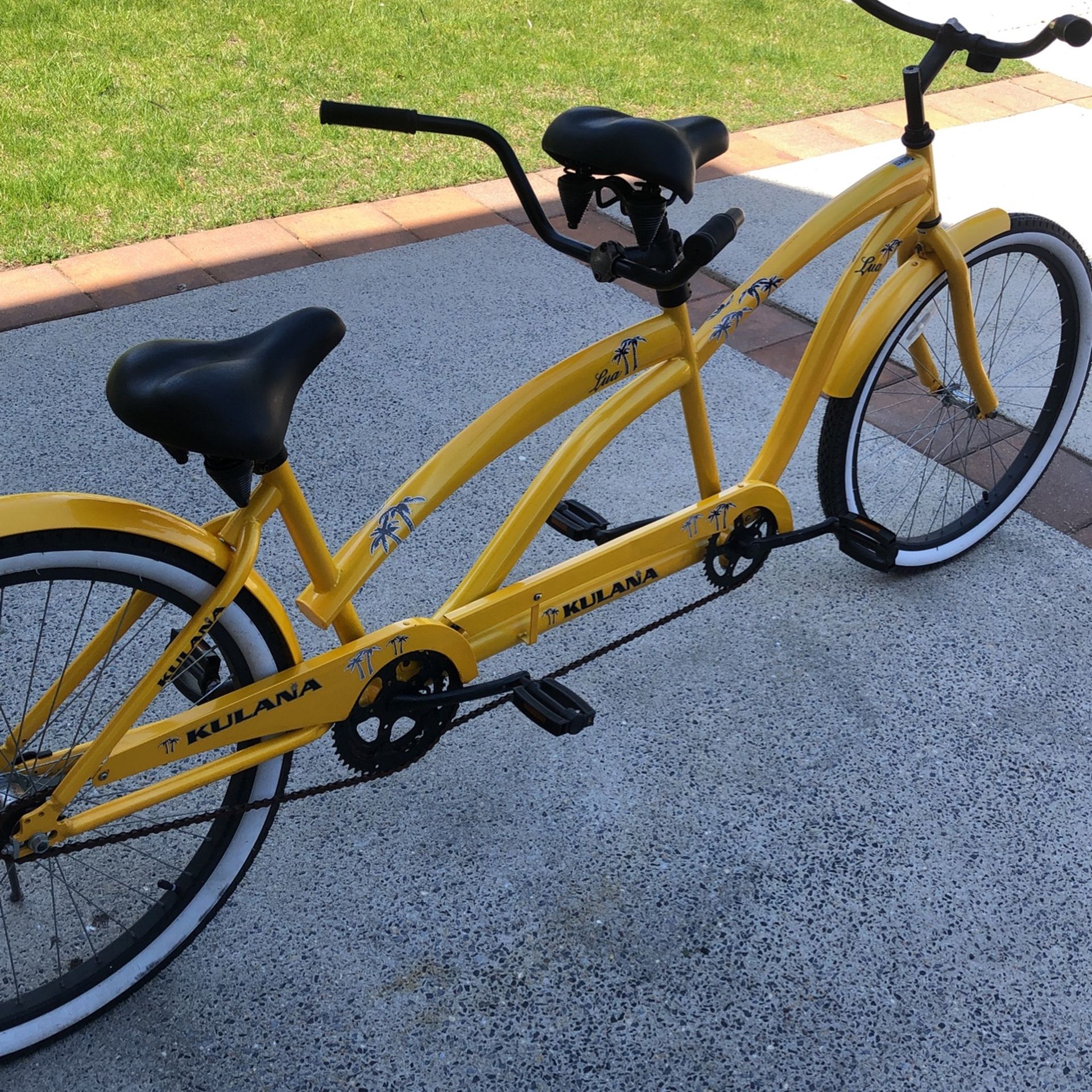 what is a two seater bike called
