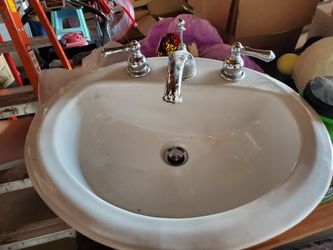 Sink and facet