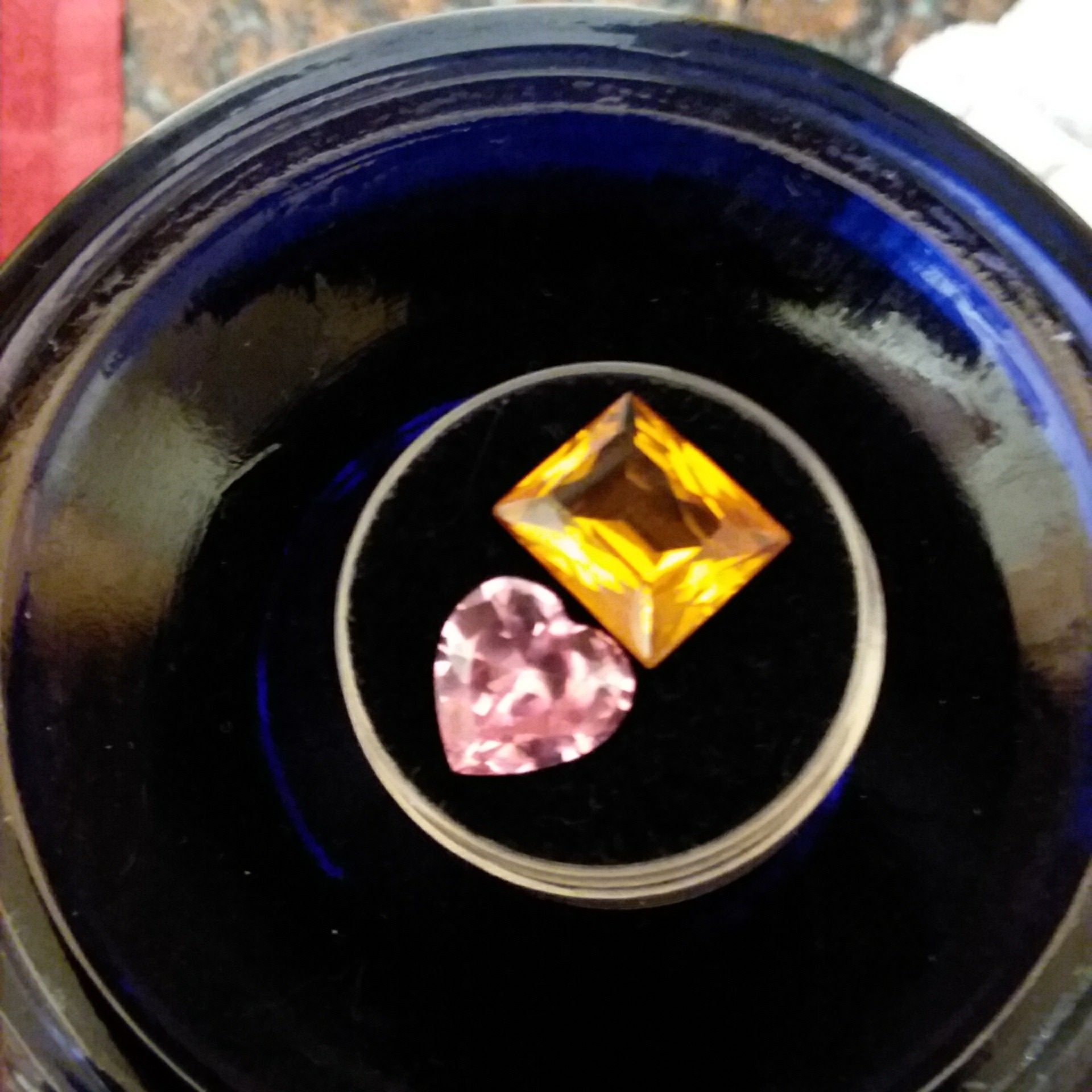 pink ice heart(2 krts) w/tanginite gemstone rectangle(3 krts)