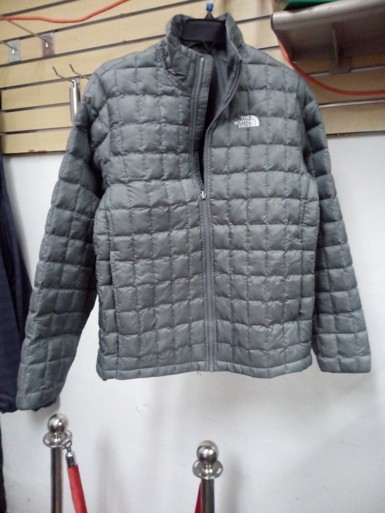 Women's Small North Face Jacket