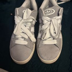 Adidas Campus size 10