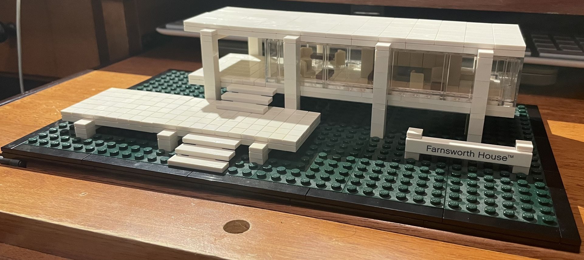 LEGO Farnsworth House 21009