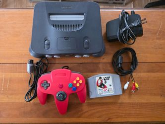 Nintendo 64 N64 Video Game Console w/  1 Controller, 1 Game, All Cords