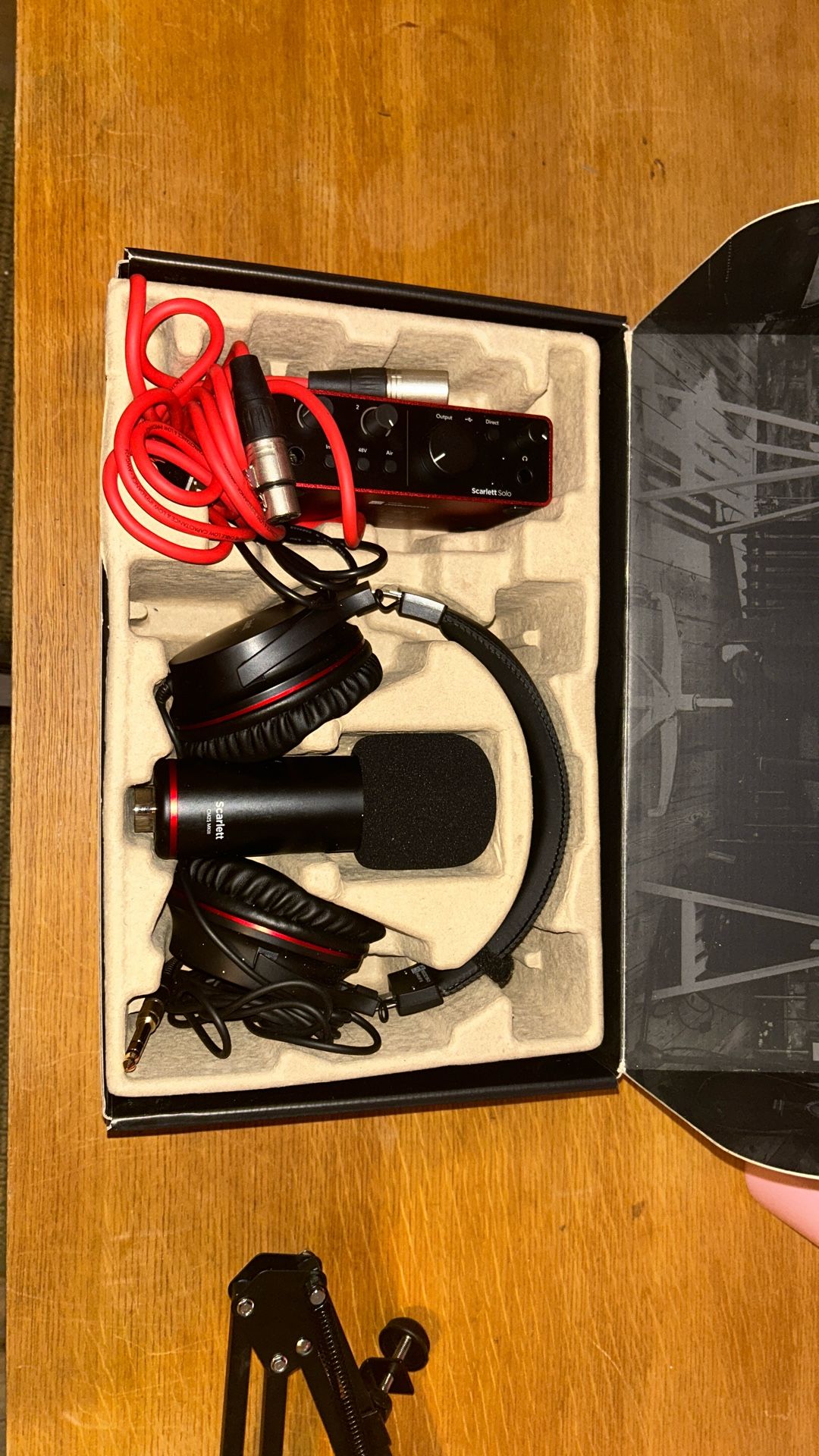 Focus right Scarlet solo studio bundle fourth GEN