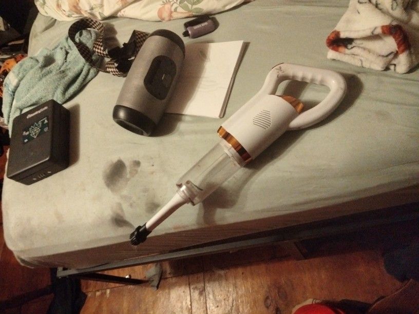 Mini Vacuum