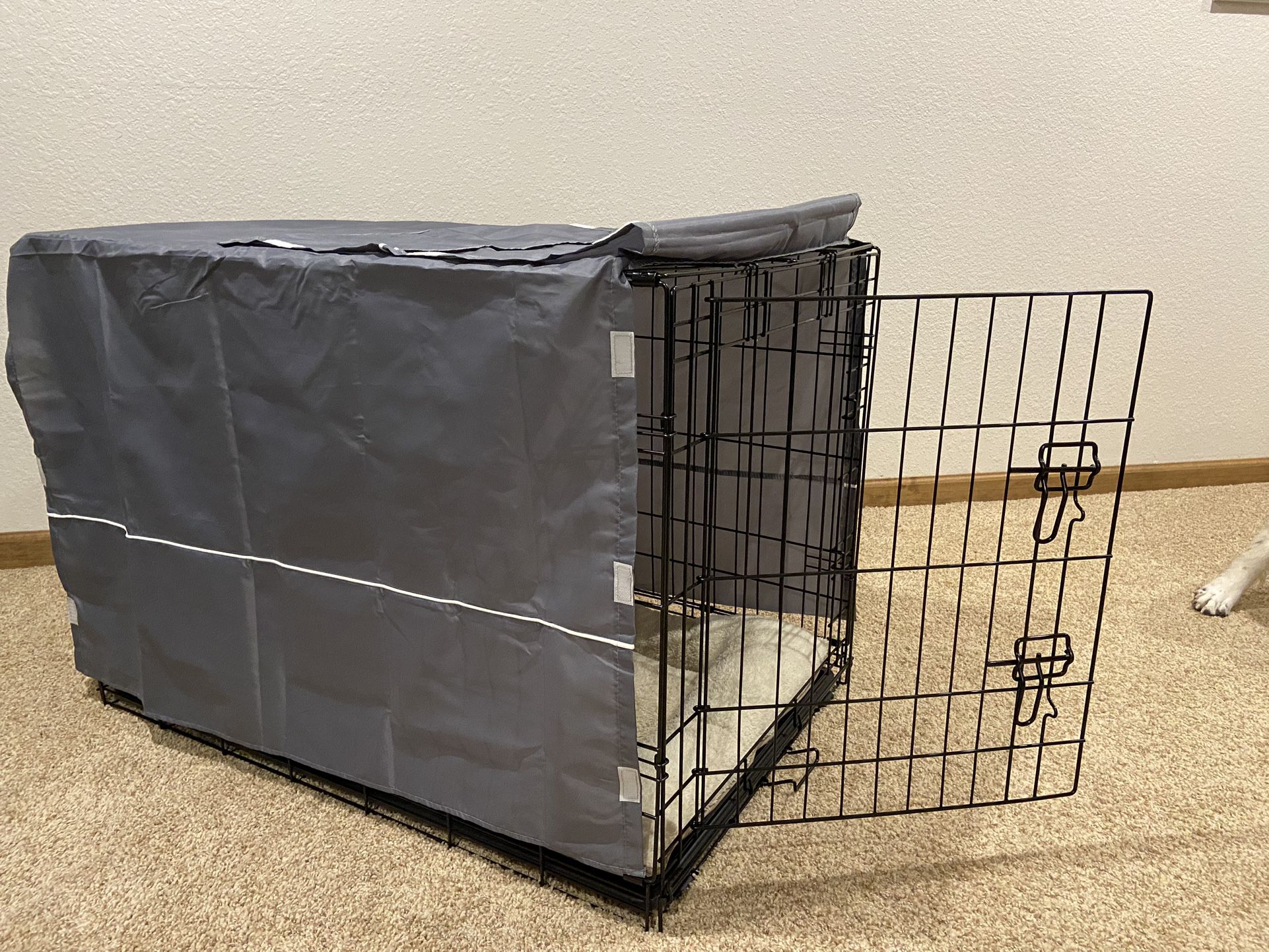 Dog Crate, 23 X 26 X 36