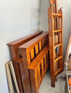 Free Twin bed