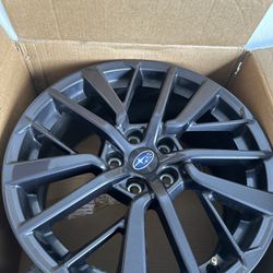 4x VB WRX 18in Wheels