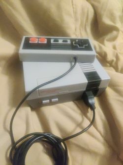 Nintendo Mini With 2 Controllers