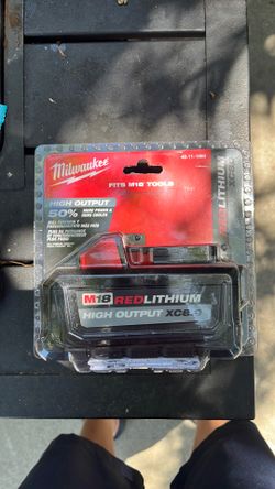 Milwaukee M 18 high output battery