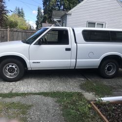 Leer Chevy S10 Long Bed Canopy