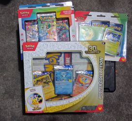 Pokémon TCG Bundle – 30th Celebration Poster Collection & Blister Packs