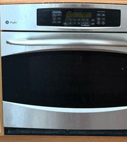 GE Oven
