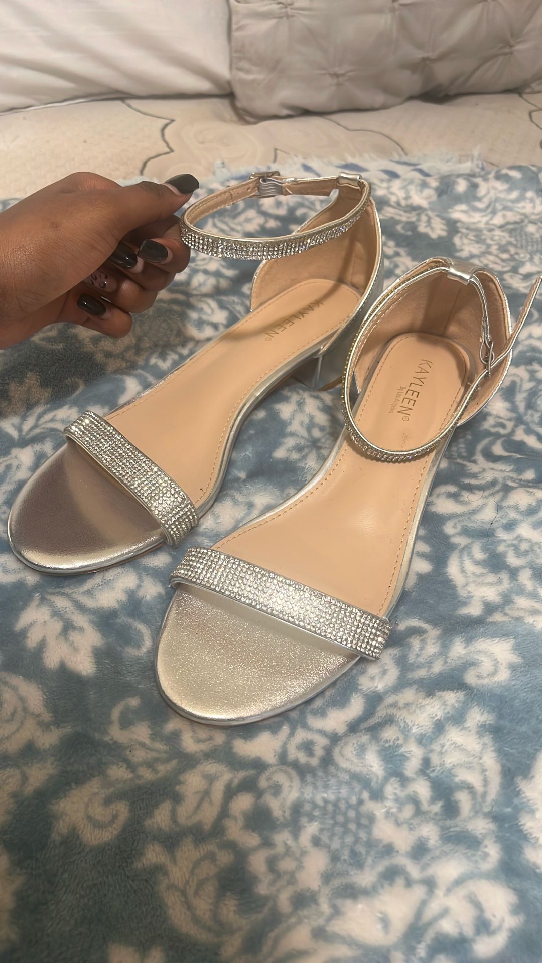 KAYLEEN heels (size 10 women)