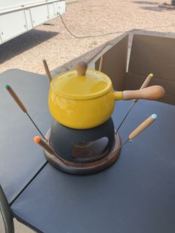 Vintage Fondue Set Yellow Enamel Kamenstein 1970s MCM ORIGINAL