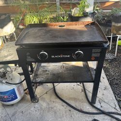 🔥 Blackstone 28” Outdoor Propane Griddle – Ready to Cook! 🔥
